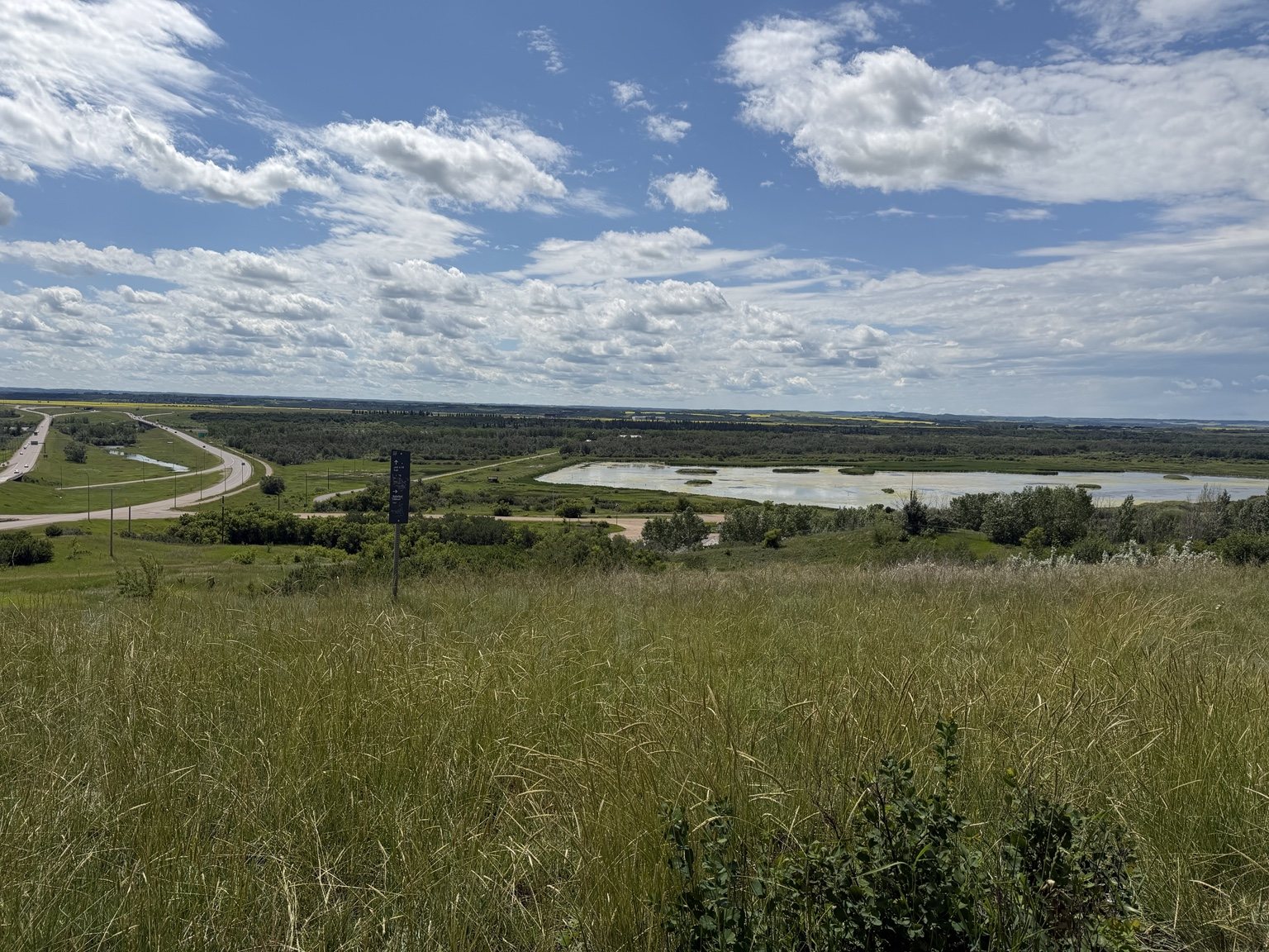 Wide view over the Battlefords river valley from King Hill Lookout